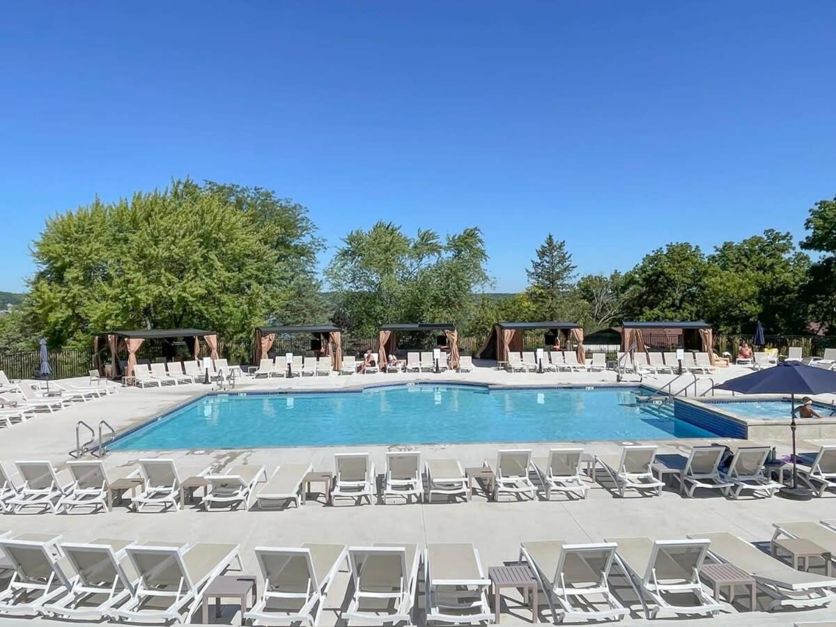 New Lake Como Condo With Lake Views Lake Geneva Exterior foto