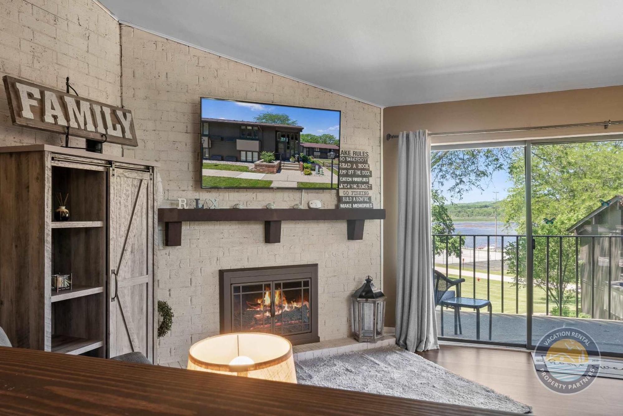 New Lake Como Condo With Lake Views Lake Geneva Exterior foto