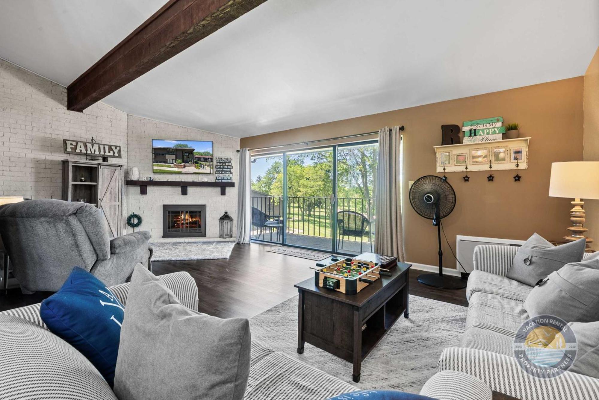 New Lake Como Condo With Lake Views Lake Geneva Exterior foto